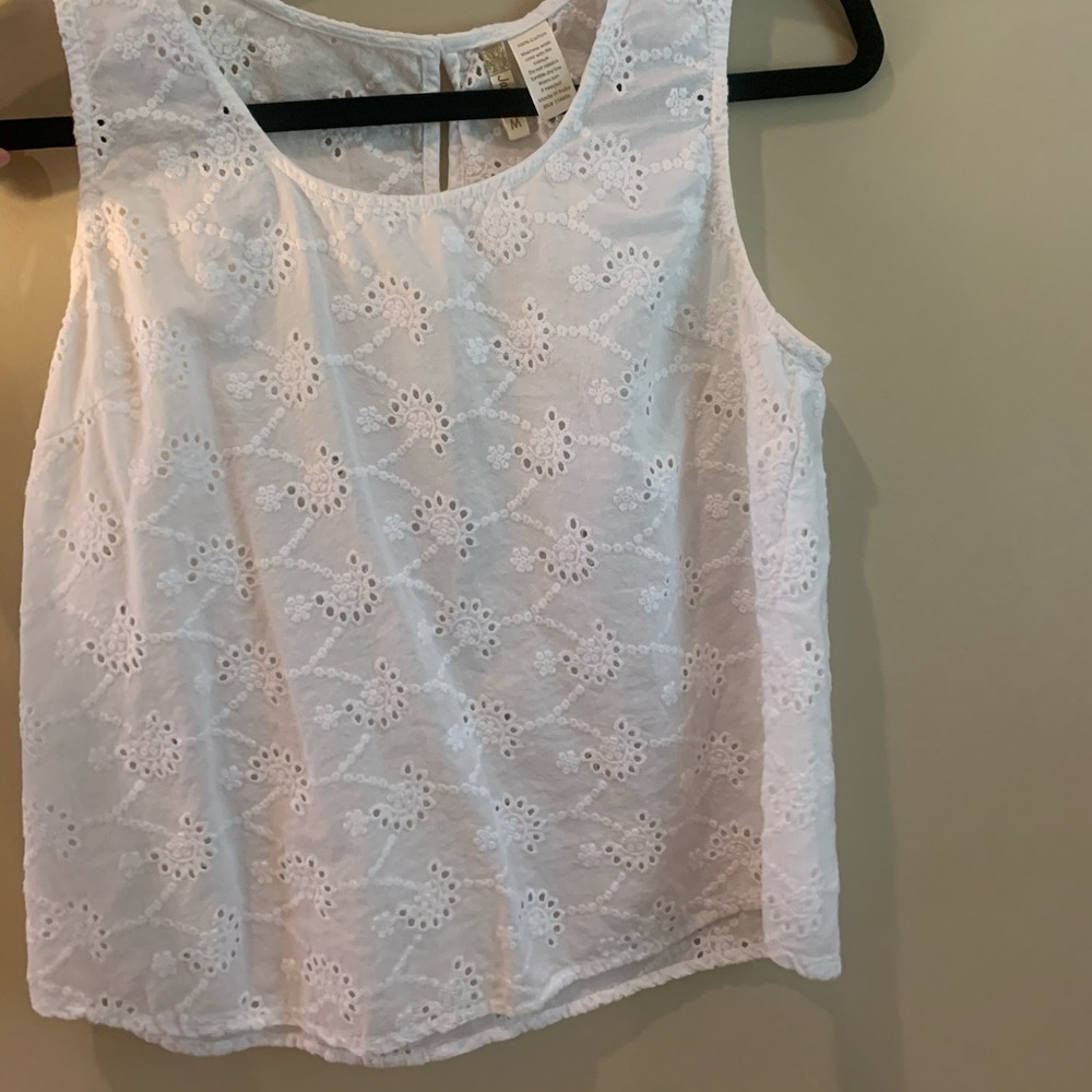 White Flower Japna Top